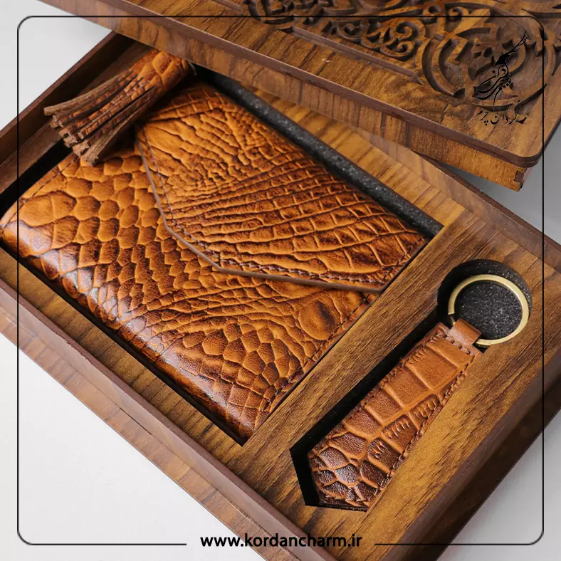 ست هدیه تبلیغاتی چرم زنانه مدل بهار